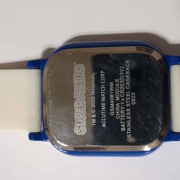 Super Mario Bros Digital Watch Unisex Blue Stainless Steel Rubber Band - Picture 7 of 10